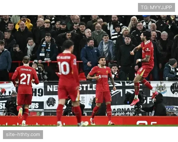 英超争冠冲刺阶段数据分析:曼城、利物浦、阿森纳最后十轮赛程对比